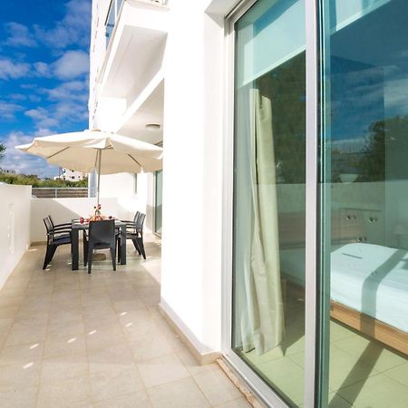 Calypso - Coralli Beachfront Apartment Protaras Bagian luar foto