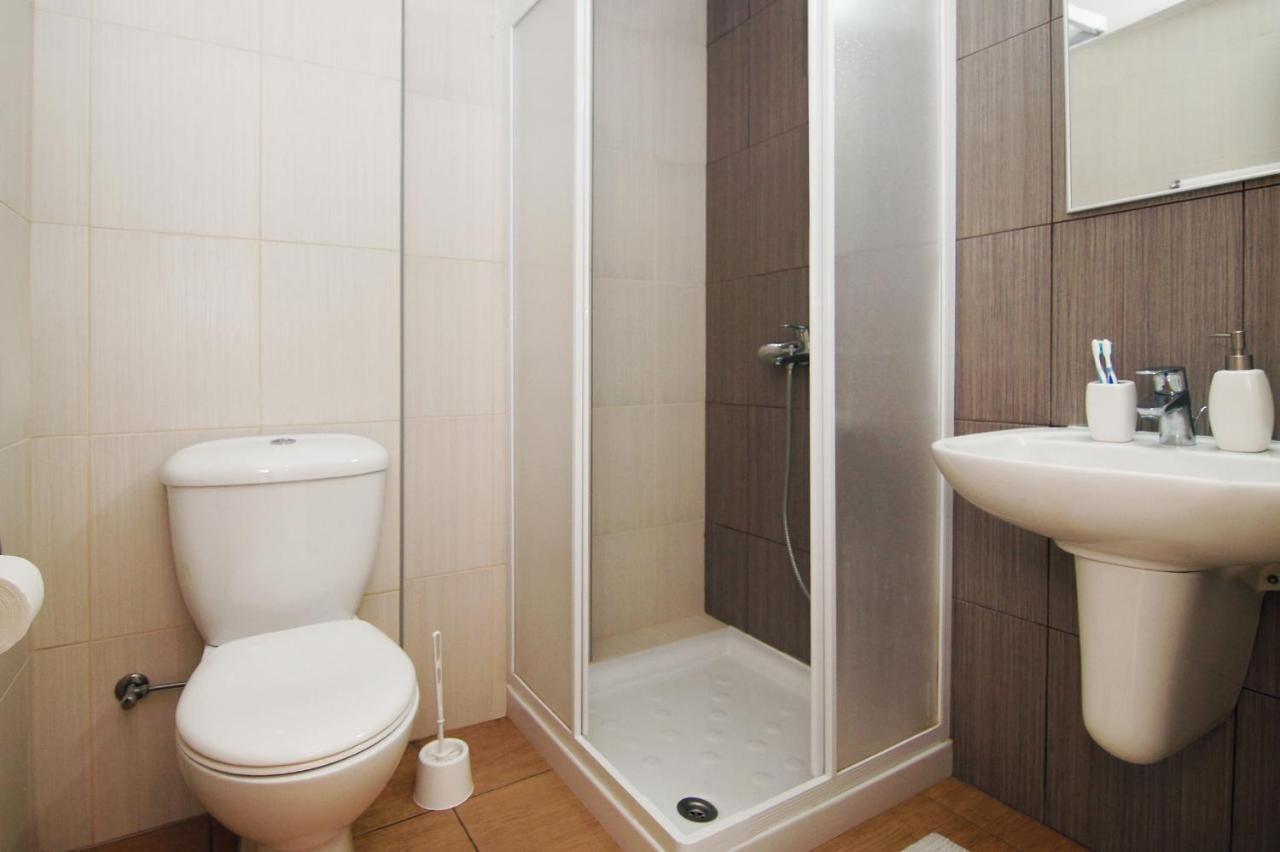Calypso - Coralli Beachfront Apartment Protaras Bagian luar foto