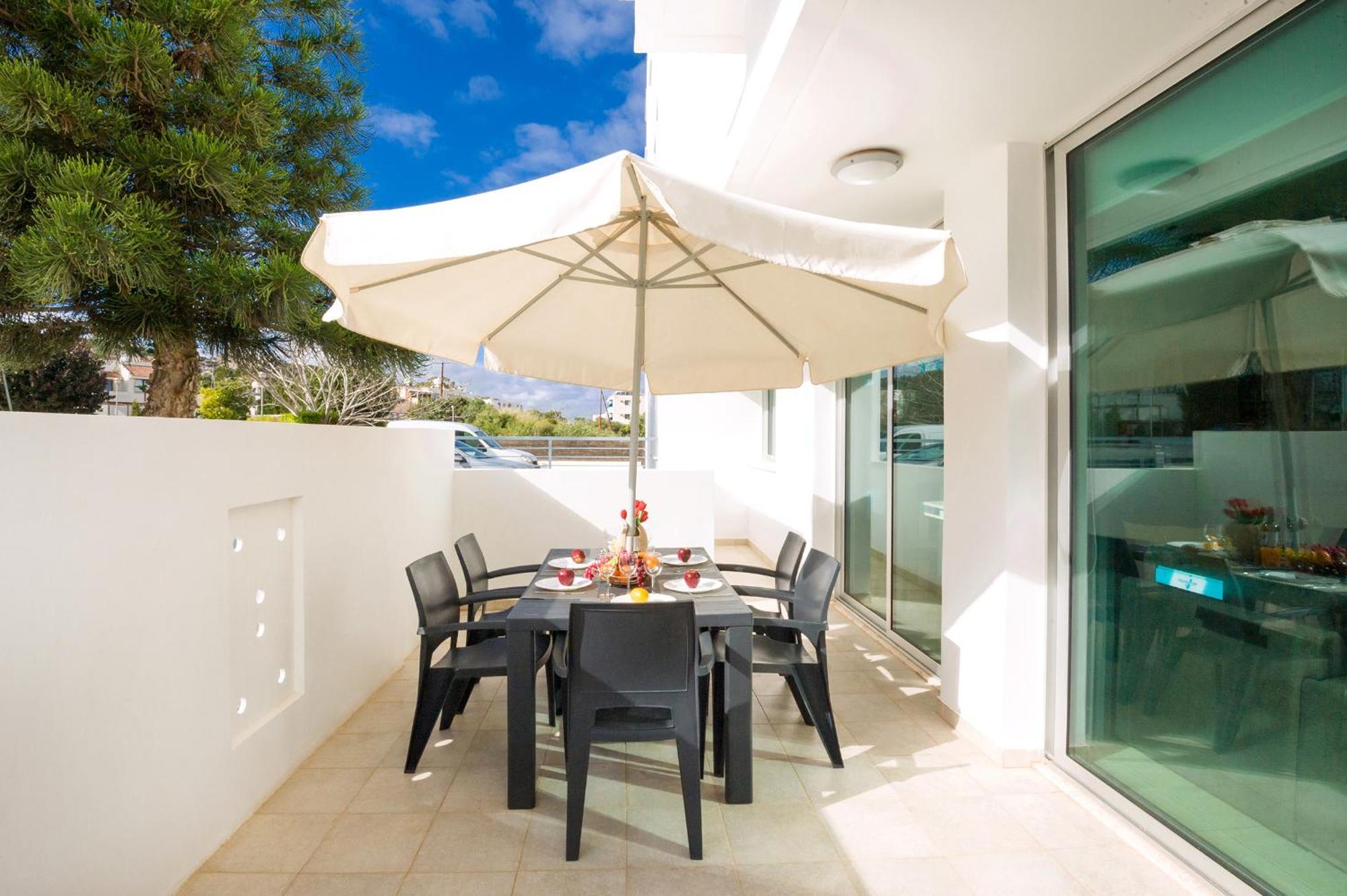 Calypso - Coralli Beachfront Apartment Protaras Bagian luar foto
