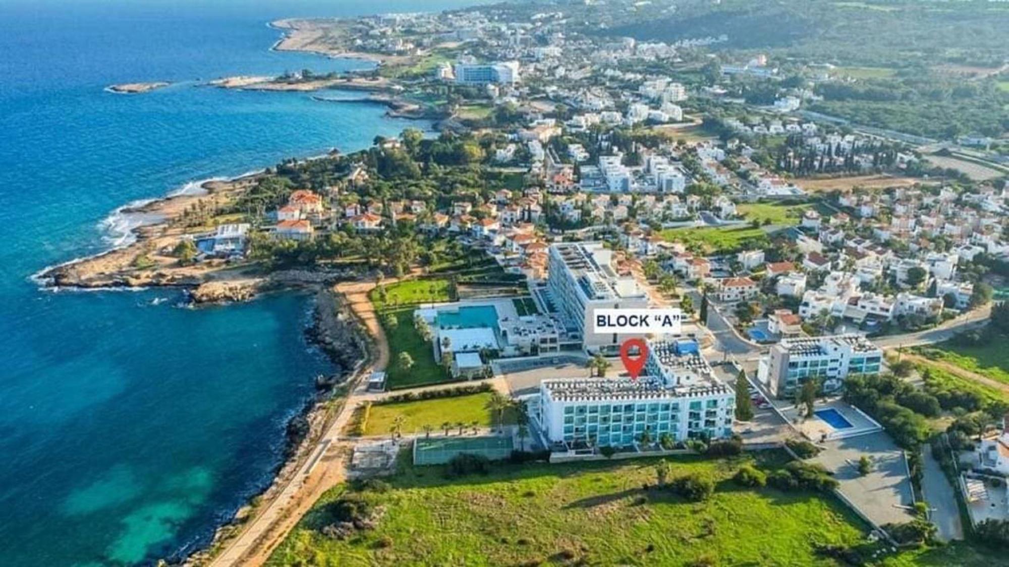 Calypso - Coralli Beachfront Apartment Protaras Bagian luar foto